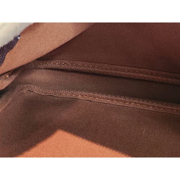 Louis Vuitton Pochette Accessoires LV Monogram Shoulder Bag with Chain Vintage - Picture 14 of 15